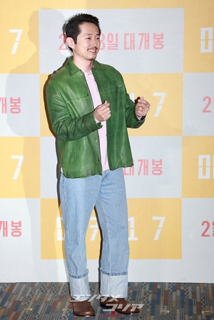 【フォト】スティーヴン・ユァン「ポン監督と仕事ができてうれしい」