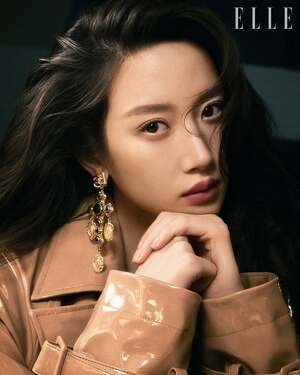 【フォト】ムン・ガヨン　鮮烈で優雅…魅惑のムード