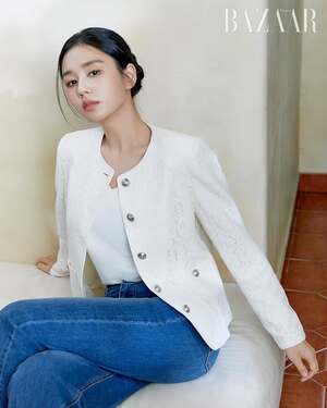 【フォト】アン・ウンジン　洗練美＆クールな「CelebShop edition」春物グラビア