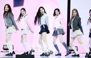 【フォト】Hearts2Hearts、ドキドキのデビュー曲のステージ