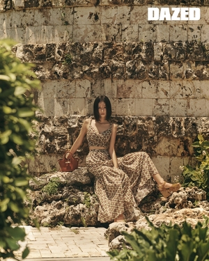 【フォト】ソ・イェジ　バリ島で鮮烈＆優雅なグラビア公開