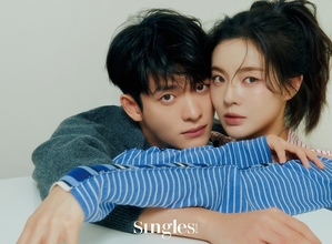 【フォト】イ・ソンビン＆カン・テオ、ロマンチックな超密着グラビア