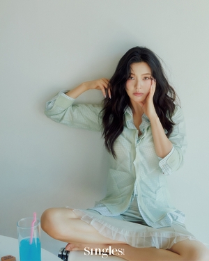 【フォト】イ・ソンビン＆カン・テオ、ロマンチックな超密着グラビア