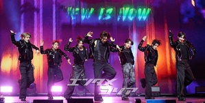 【フォト】NouerAの完ぺきなデビューステージ