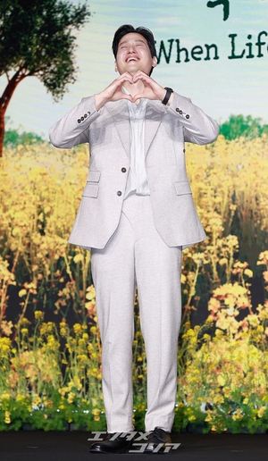 【フォト】ムン・ソリ＆パク・ヘジュン、中年のエスンとグァンシク＝『おつかれさま』