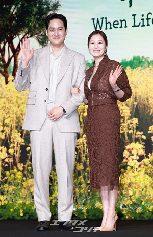 【フォト】ムン・ソリ＆パク・ヘジュン、中年のエスンとグァンシク＝『おつかれさま』