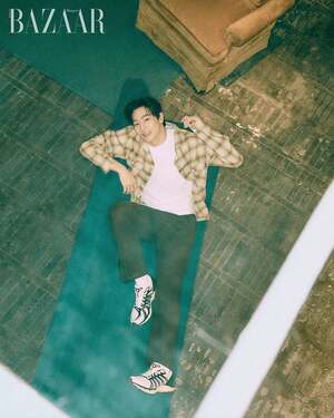 【フォト】ノ・サンヒョン、感性的でさりげないスタイリング