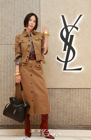 【フォト】キム・ナヨン、シックで華やかなオーラ