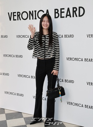 【フォト】シン・ヒョンジ「ガールクラッシュ」で存在感アピール