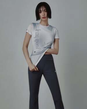 【フォト】ナナ、際立つ腹筋＆魅惑的なオーラ