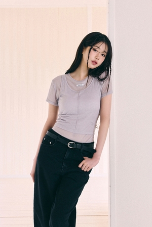 【フォト】IVEウォニョン、シックだけどラブリー