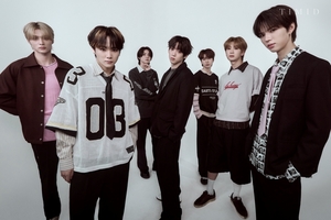 【フォト】米誌の表紙を飾ったAMPERS&ONE