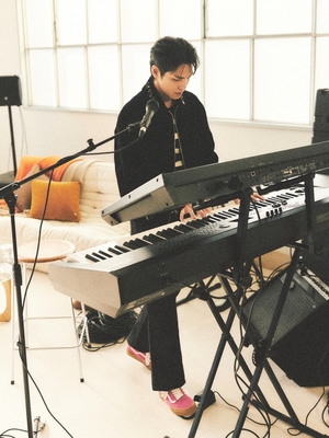 【フォト】DAY6、4人4色の「VANS」コーデで魅力アピール