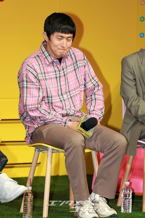 【フォト】防弾少年団JIN＆キアン84＆チ・イェウン「キアン荘に来てね」