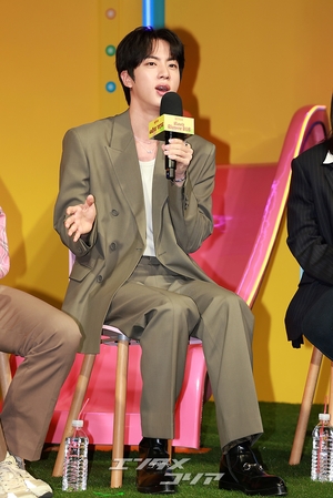 【フォト】防弾少年団JIN＆キアン84＆チ・イェウン「キアン荘に来てね」