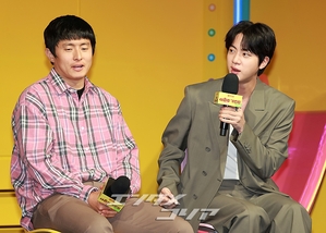 【フォト】防弾少年団JIN＆キアン84＆チ・イェウン「キアン荘に来てね」