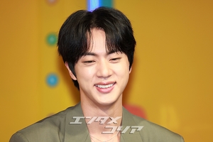 【フォト】防弾少年団JIN＆キアン84＆チ・イェウン「キアン荘に来てね」