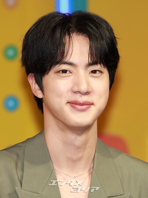 【フォト】防弾少年団JIN＆キアン84＆チ・イェウン「キアン荘に来てね」