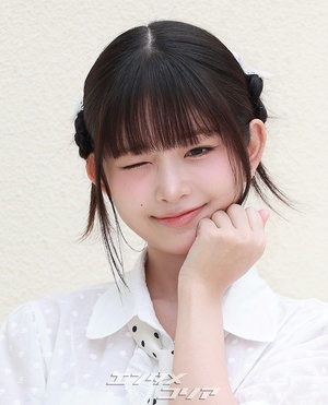 【フォト】IVEレイ、キュートなポーズで男心を刺激