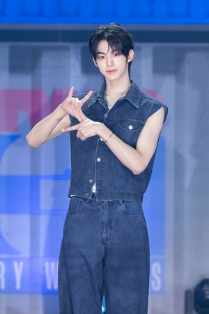 【フォト】TWS、魅力あふれる新譜「TRY WITH US」発表