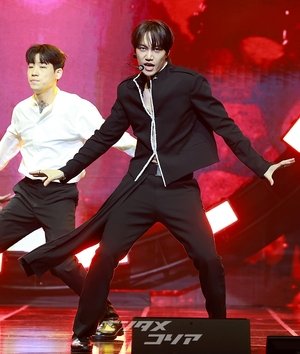 【フォト】EXOカイ、2年ぶりのソロ・ステージで格の違うパフォーマンス