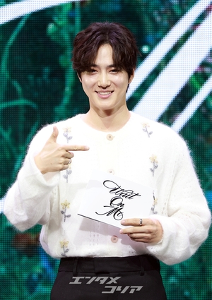 【フォト】MCを務めたEXOスホ「カイのために来ました」