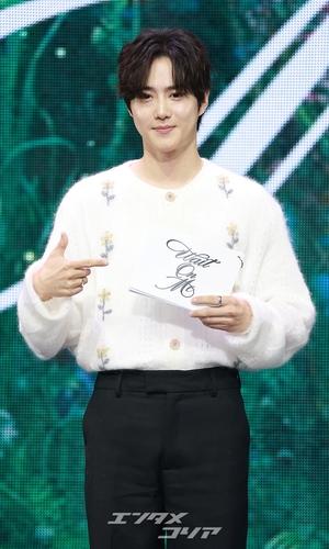 【フォト】MCを務めたEXOスホ「カイのために来ました」