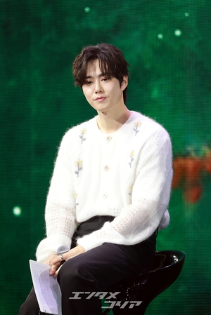 【フォト】MCを務めたEXOスホ「カイのために来ました」