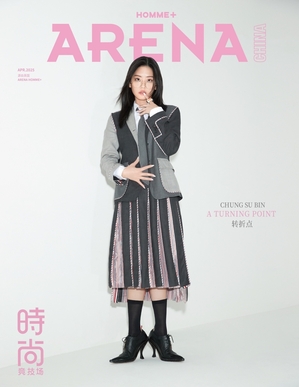 【フォト】チョン・スビン、中国誌の表紙を飾る…魅惑的なブラックスワン