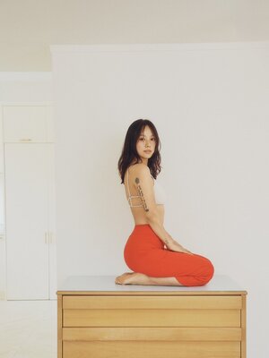 【フォト】イ・ヒョリ　ヨガで築いた健康美…ナチュラルな魅力あふれるグラビア公開