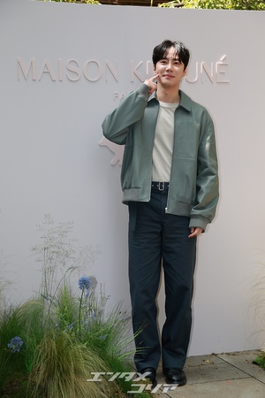 【フォト】『おつかれさま』出演のイ・ジュニョン、女心をくすぐるビジュアル