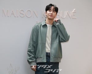 【フォト】『おつかれさま』出演のイ・ジュニョン、女心をくすぐるビジュアル