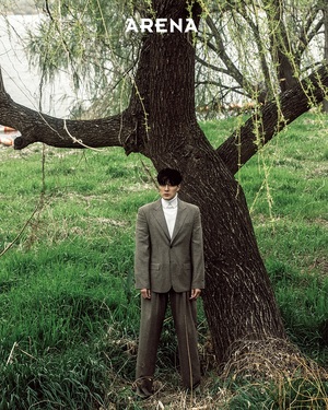 【フォト】ソ・ジソブ　ノワールのムード漂うグラビア登場