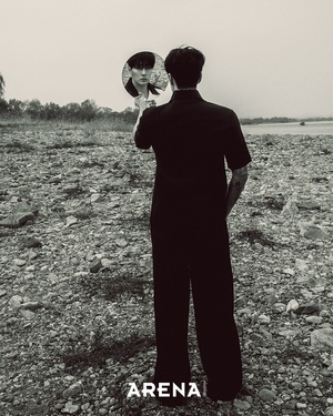 【フォト】ソ・ジソブ　ノワールのムード漂うグラビア登場