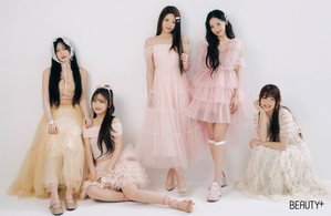 【フォト】デビュー1周年のRESCENE　少女の感性あふれるグラビア