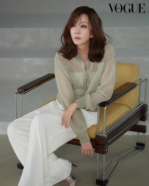 【フォト】キム・ナムジュ、上品で洗練されたムード…モダン・ウーマンの品格