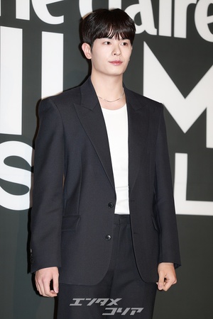 【フォト】チョン・ミンギュ、女心を刺激するソフトな眼差し