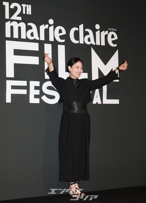 【フォト】『おつかれさま』でグァンシクの母親演じたオ・ミネの上品な姿