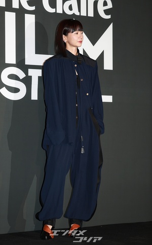 【フォト】45歳ペ・ドゥナ、人並みらなぬファッションセンス