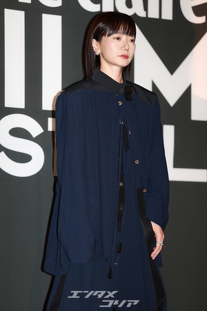 【フォト】45歳ペ・ドゥナ、人並みらなぬファッションセンス