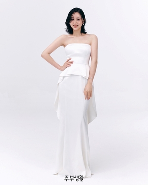 【フォト】「二児の母」元WGヘリム、ラブリーなビジュアル