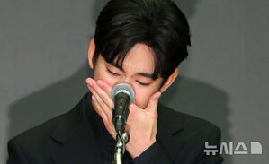 「キム・スヒョン、兵役中は17歳のキム・セロンさんではなく別の女優と3年交際」