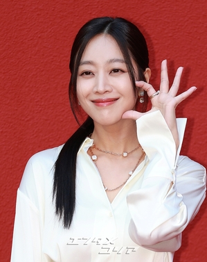 【フォト】チョ・ボア「結婚後もっとラブリーに」