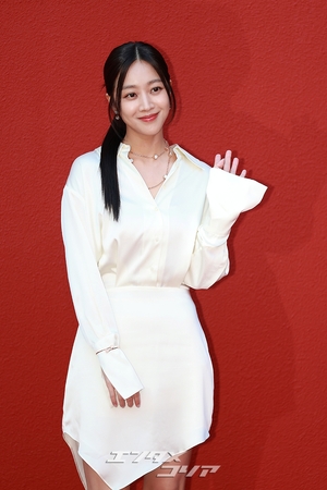 【フォト】チョ・ボア「結婚後もっとラブリーに」