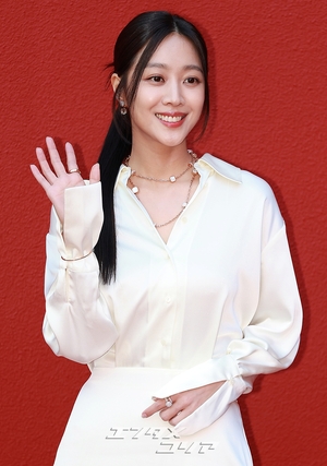 【フォト】チョ・ボア「結婚後もっとラブリーに」