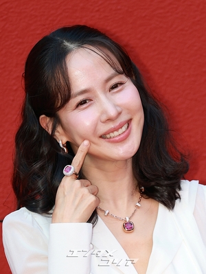 【フォト】チョ・ヨジョン「いつもさわやかそのもの」