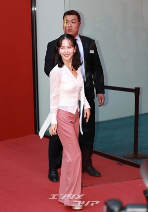 【フォト】チョ・ヨジョン「いつもさわやかそのもの」