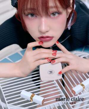 【フォト】KiiiKiii、春らしい華やかなビジュアル…神秘的な雰囲気