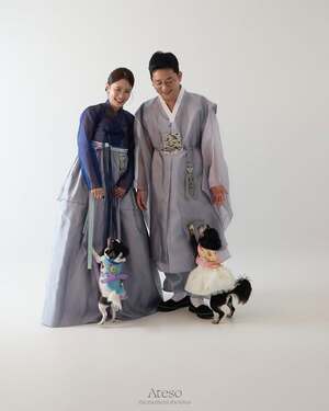 【フォト】キム・ジュノ＆キム・ジミン「さすがお笑いカップル」ユーモラスなウエディング写真公開