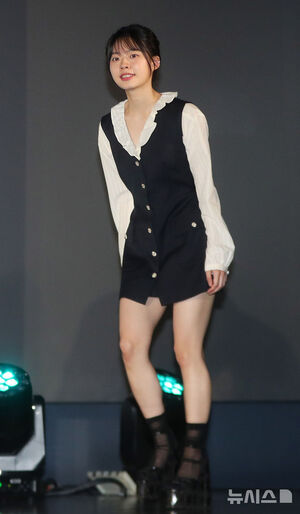 【フォト】ポーズを取る『ハイファイブ』のキャストたち